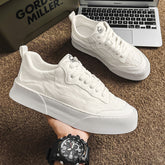 Zapatos de verano transpirables de tela de seda helada para hombre, de moda.